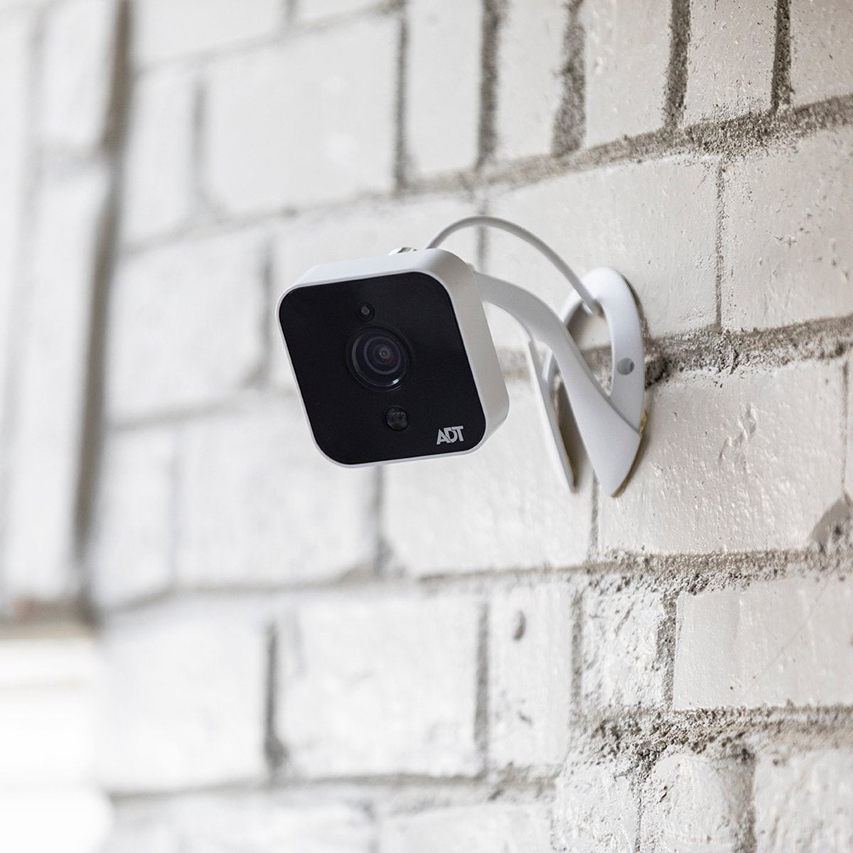 Bulldog Outdoor Camera Installation